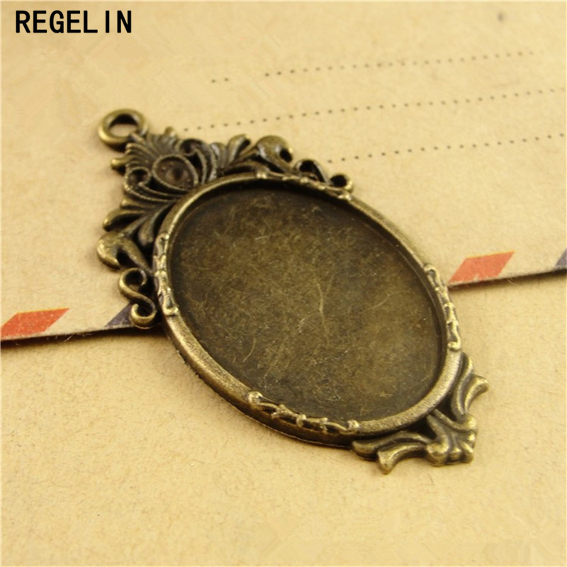 REGELIN-Pendentif Antique en B - Bezels Set Pendant avis et prix